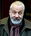 Página oficial de la película (la foto de Mike Leigh es de Stuart Crawford; fuente wikipedia)