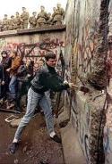 Derribando el Muro de Berlín