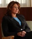 Lorraine Bracco ((doctora Melfi)