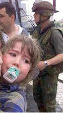 "Episodio en Kosovo: ayuda a refugiados", por Aurea Montero (Ojos de Papel, 10-6-2002)